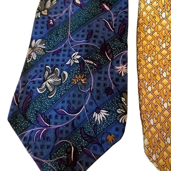 Vintage Versace and Christian Dior Ties - Picture 4 of 5